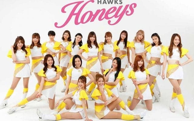 今季も美女揃いの精鋭17人！　鷹「ハニーズ」2021年度メンバーが決定