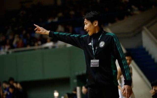 最新『月バス』3月号では白鴎大を率いる網野友雄コーチのフィロソフィーを紹介！