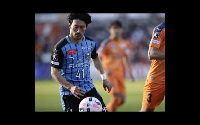 家長昭博と本田圭佑。代表キャップ３と98は何を物語っているのか