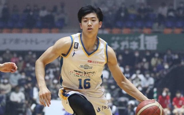 滋賀がアウェーで信州に勝利…特別指定選手の野本大智が17得点と躍動