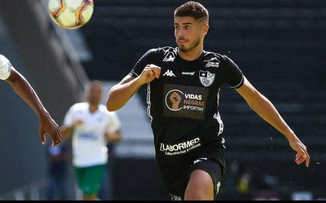 ボタフォゴの長身FWペドロ・ラウールがJリーグ挑戦に前進？ 2月上旬に決定か