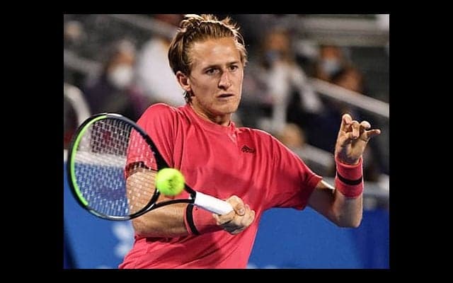  20歳コルダ 熱戦制しCH決勝へ 