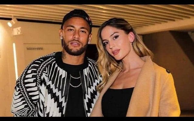 ネイマールのセクシー過ぎる元カノ ビキニ姿の妖艶ダンスでフォロワーを誘惑