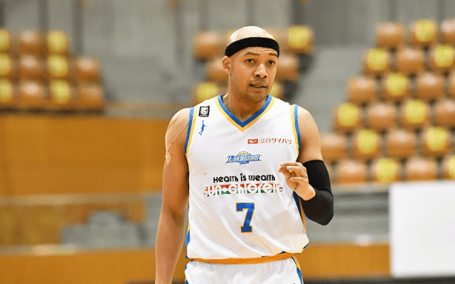 滋賀レイクスターズが信州ブレイブウォリアーズに競り勝つ、晴山ケビンが延長戦に持ち込む3Pシュートを記録