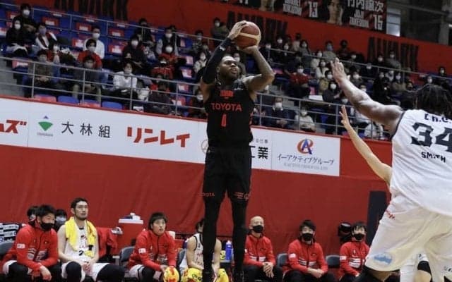 調子が上がってきたA東京にルカHCも手応え…「直近の8勝2敗の成績は今後も自信になる結果」