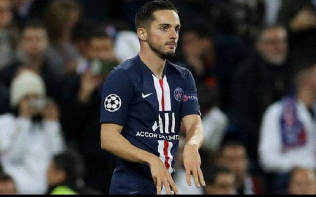 パリで輝くテクニシャン、パブロ・サラビアが決めたパワフルなミドル【インクレディブル・ゴールズ】