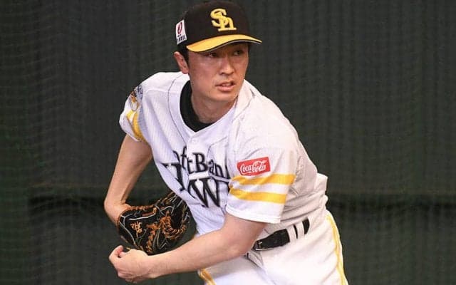 鷹和田、初日からブルペン入り　40代2桁勝利に意欲「自分もチャレンジしたい」