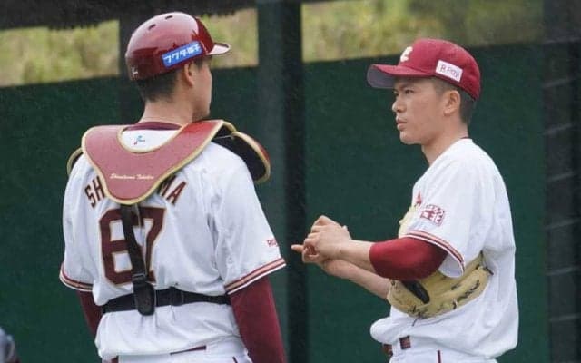楽天石井監督はあえて「壁に当たってほしい」　ドラ1早川の初ブルペンに“注文”