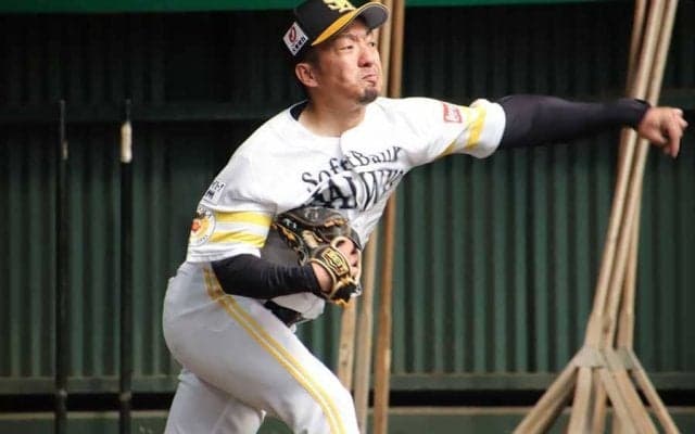 鷹の鉄壁救援陣が目論む進化　“左キラー”嘉弥真が狙うはサイドで最速150キロ