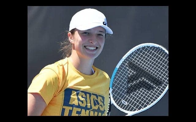  シフィオンテク TFと契約 