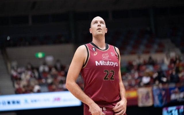 ニック・ファジーカス（川崎）がB1通算6,000得点を達成 - 篠山竜青（川崎）も個人通算3,000得点