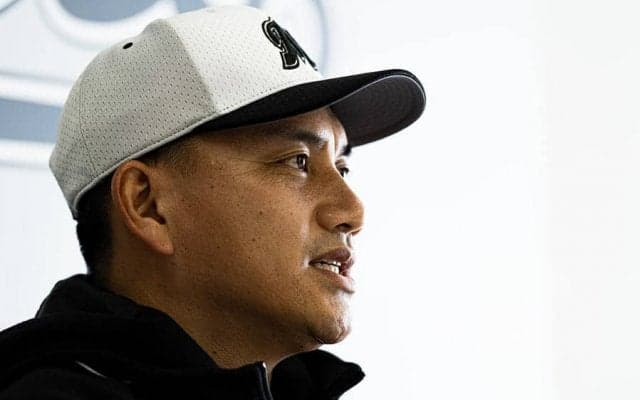 なぜ松中信彦臨時コーチを招聘したのか？　ロッテ井口監督が独白「僕も同じ意見」