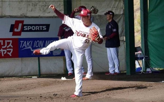 昨季途中にトレード移籍　楽天・高田萌生が語る「巨人のキャンプとの違い」