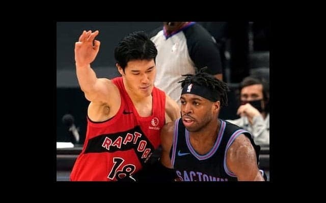 渡邊雄太の評価が急上昇。NBA本契約の可能性を現地記者が分析