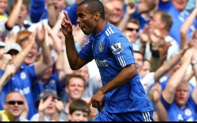 英国史上最高SBの1人アシュリー・コールが決めたスタンフォード・ブリッジ初ゴール【ファースト・ゴールズ】