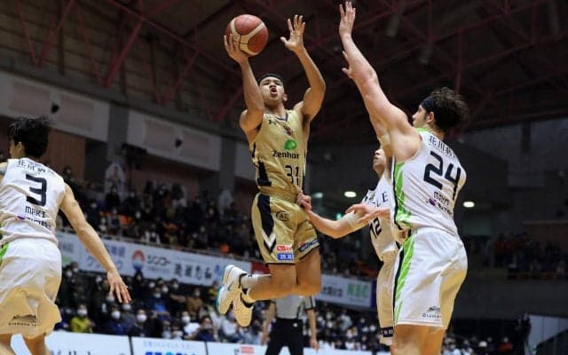 ハーパー・ジャン・ローレンス・ジュニア（琉球）がBリーグ史上最年少出場記録を樹立