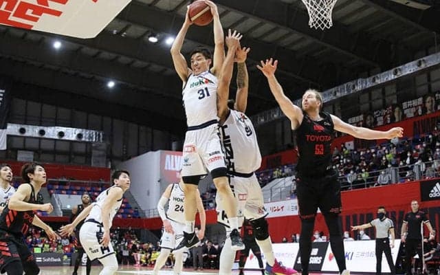 信州ブレイブウォリアーズが持ち味のチームディフェンス遂行力を継続できず、王者へのチャレンジで味わった悔しさ