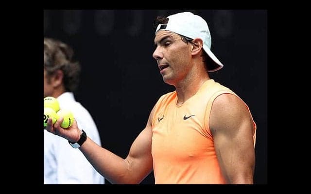  ナダル「背中の張り」に不安 