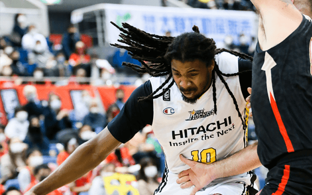 ジャクソンが攻守に活躍を見せたサンロッカーズ渋谷、大阪エヴェッサに第1戦のリベンジを果たす