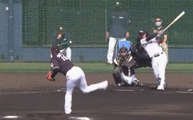 「中田みたいな豪快スイング」日ハムドラ6今川、実戦デビューで吉田から二塁打