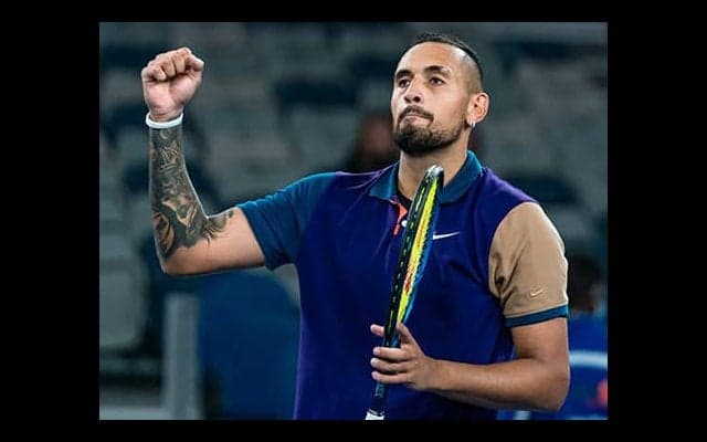  「フェデラーが最高」とキリオス 