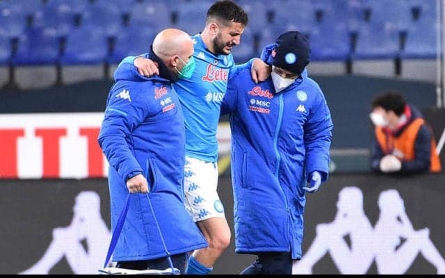 ナポリに痛手…右足首負傷のマノラスは最低3週間の離脱に