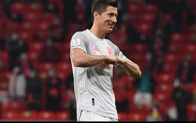 レヴァンドフスキがCWC初戦から圧巻の2ゴール 「ワールドカップはいつだって特別」