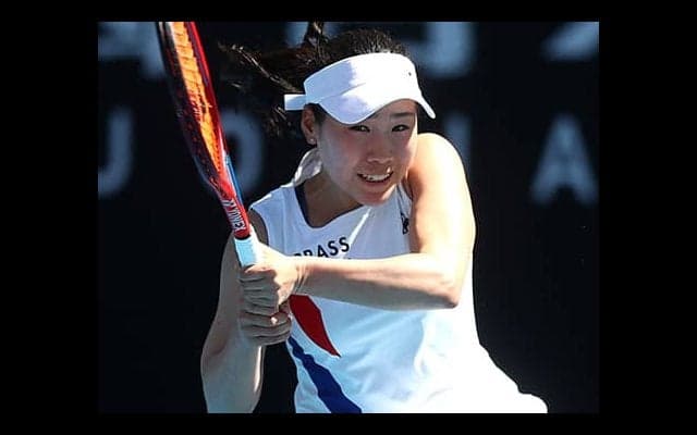  日比野 全豪2年連続初戦突破 