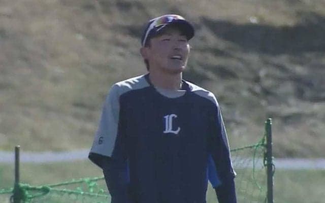 西武・源田が「奥さんくらい可愛い笑」　鬼ノックに悲鳴をあげる“たまらん”姿