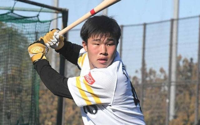 鷹ドラ1ルーキーに感じる“大物感”　初のキャンプにも平然「全然大丈夫です」