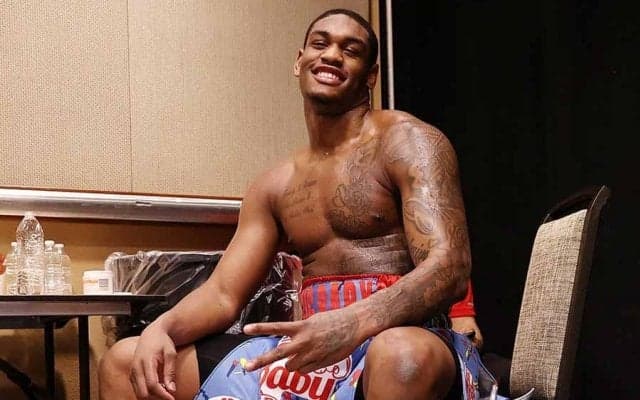 「未来のヘビー級王者」と米注目　21歳有望株の豪快KO集に「ボディショットは異次元」