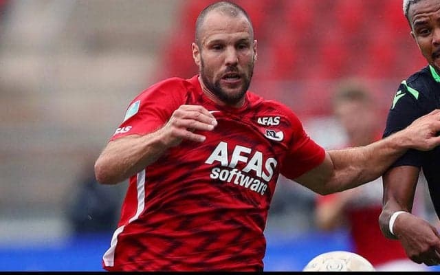 元オランダ代表DFフラールが現役引退…AZ、フェイエ、ビラで活躍