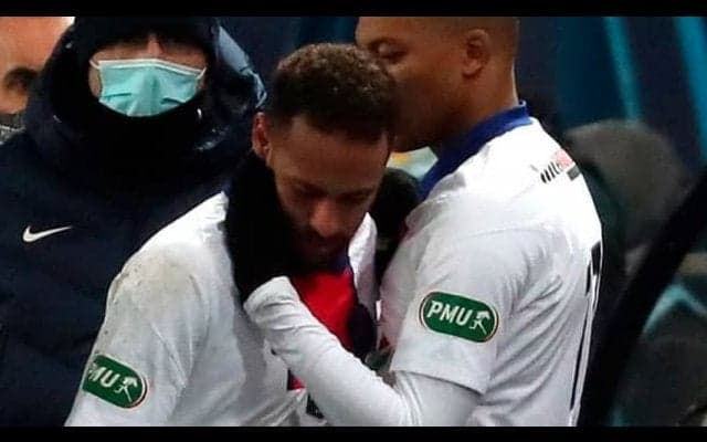 PSGに黄色信号 ネイマールが負傷交代でCLバルサ戦を欠場の可能性