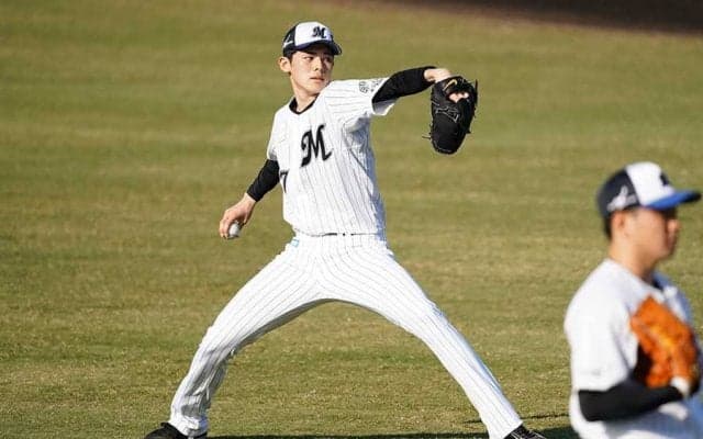 ロッテ佐々木朗希の剛速球ブルペン映像　新人捕手「ナイスボール！いいボール！」