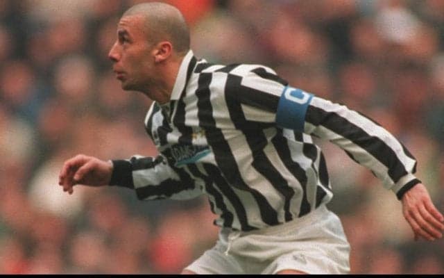 “ゴールマッキナ”ことヴィアリが決めた豪快なパーフェクトオーバーヘッド【スーパーゴール図鑑/ユベントス編】