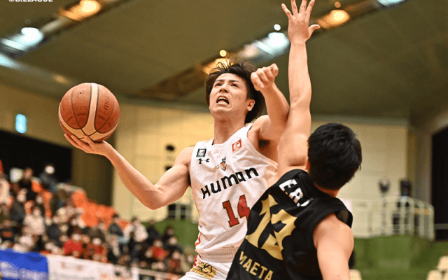 大阪エヴェッサが富山グラウジーズとのハイスコアゲームを制す、橋本拓哉がキャリアハイを更新する34得点