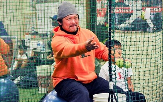 楽天入団テストは途中で帰宅、鷹の練習参加も…　幻のドラフト指名“異色右腕”の今
