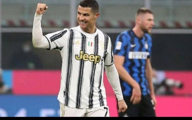 “金を稼ぐマシン”C・ロナウドが前人未踏の大記録を樹立