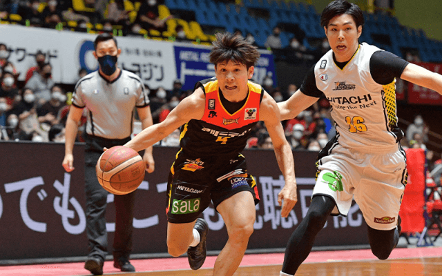 三遠ネオフェニックスがホームで同一カード連勝！最終Qに12連続得点を記録しサンロッカーズ渋谷を撃破