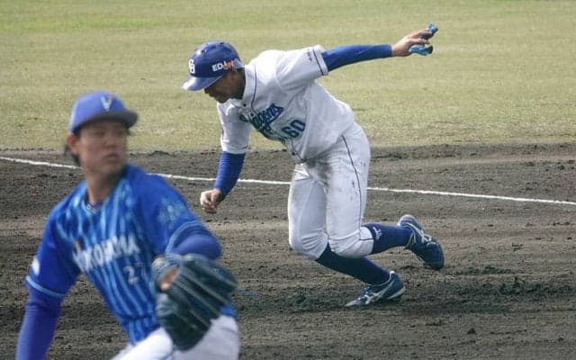 出てこい“中日の周東”　盗塁増へ「徹底的に」、3人の候補生に荒木コーチが極意伝授