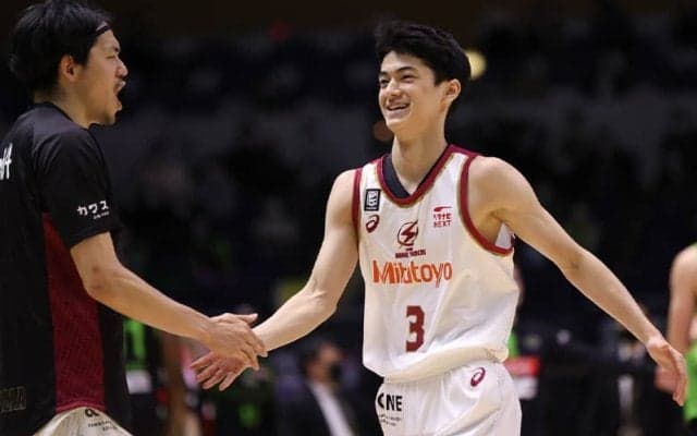 “高校生Bリーガー”米須玲音がついにデビュー！　渡部琉も初戦から存在感／B1第22節特別指定選手まとめ