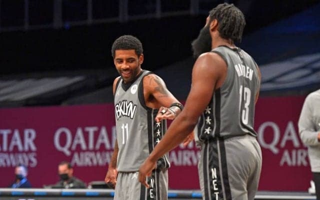 機能し始めたネッツの『ビッグ3』、カイリー・アービングはジェームズ・ハーデンに「君がポイントガードだ」