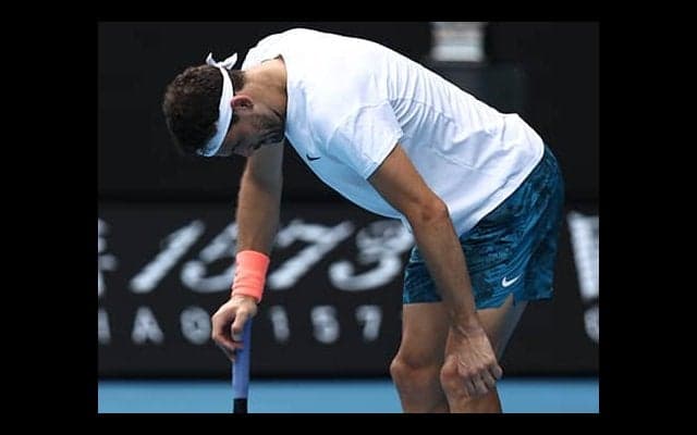  ディミトロフ けいれんで失速 