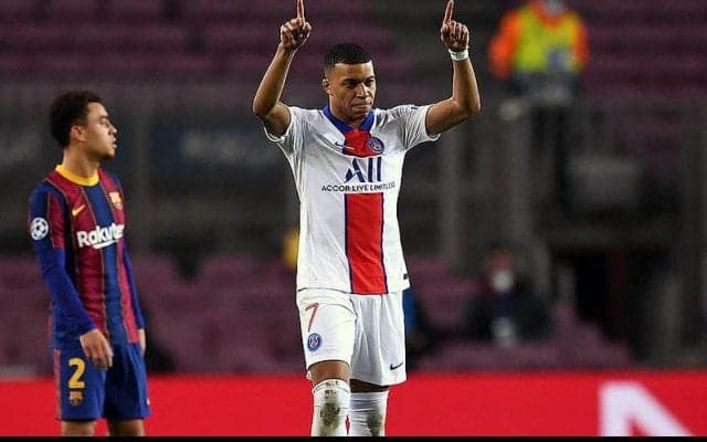 ムバッペ圧巻ハットのPSGが4年前に味わった“カンプ・ノウの悲劇”を払しょくする4発圧勝!　惨敗バルサは敗退濃厚に…《CL》