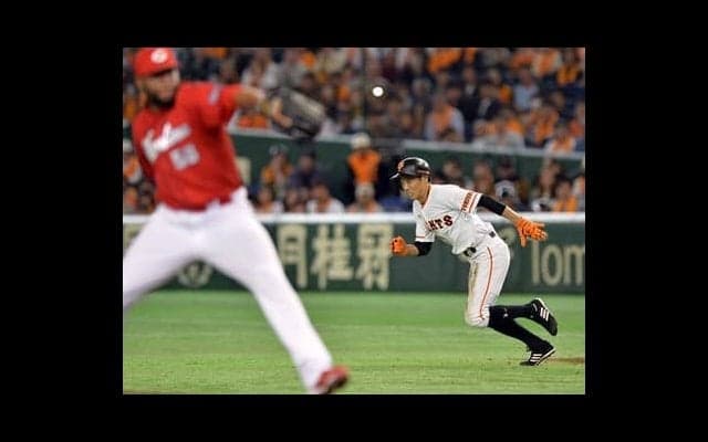 その周到な準備や洞察力は「神」の領域。鈴木尚広はこうして27.431mを支配した