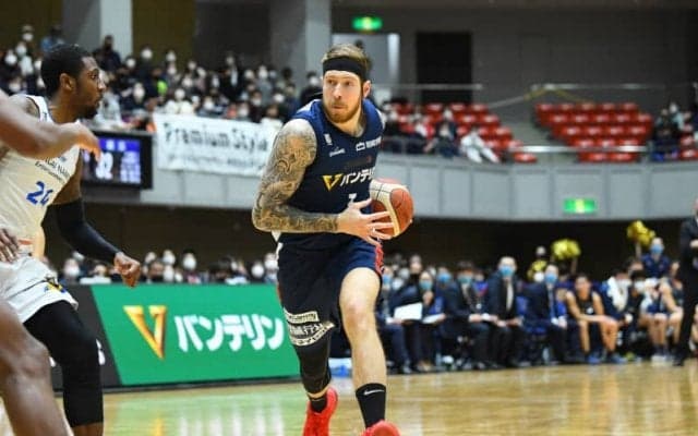 第22節のベストオブタフショット…1位はパトリック・アウダが河村勇輝との連係からねじ込んだレイアップ