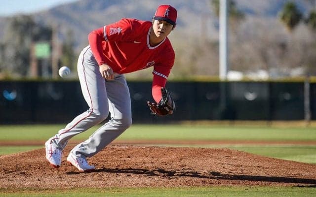 【MLB】大谷翔平が二刀流キャンプイン　地元紙はPO進出キーマンに指名「調子はどうか？」