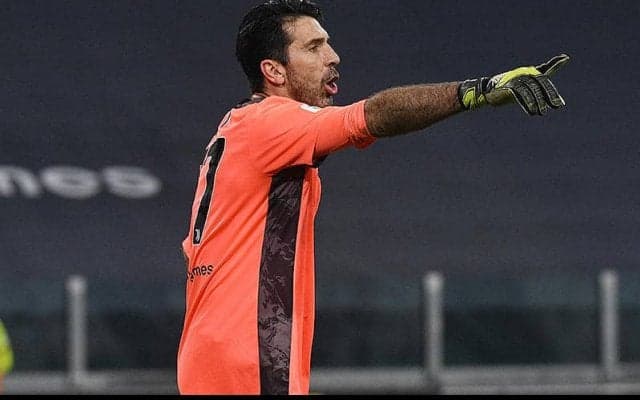 同僚に暴言を吐いたブッフォンに罰金処分…