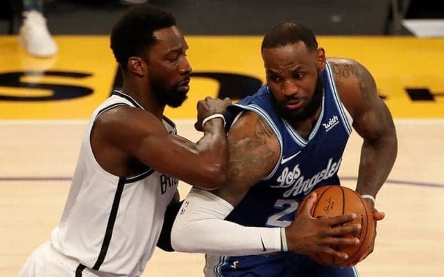 レブロン・ジェームズが史上3人目となるレギュラシーズン通算35000得点を達成