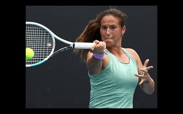  カサトキナ 逆転勝ちで今季初V 